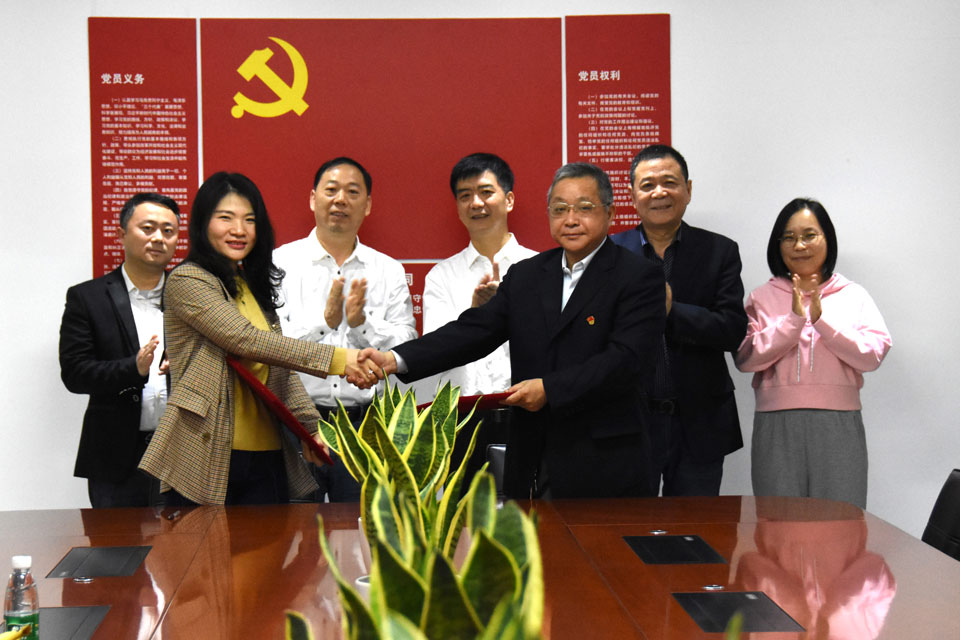 强强联合 共创未来 |万搏（中国）防雷与中国能建湖南院签订战略合作协议